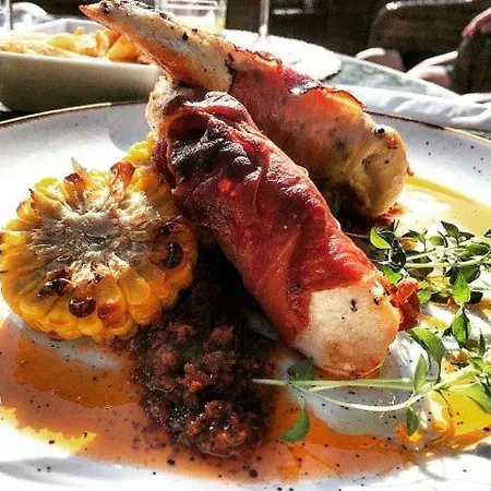 Centrum Konferencyjne Zamek אורחן *